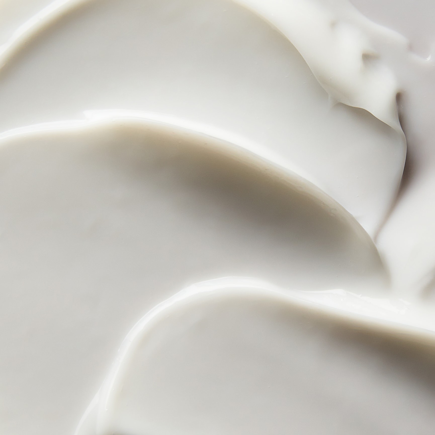 00943_Revitalise-Me_Hand_&_Body_Lotion_Texture_2000x2000