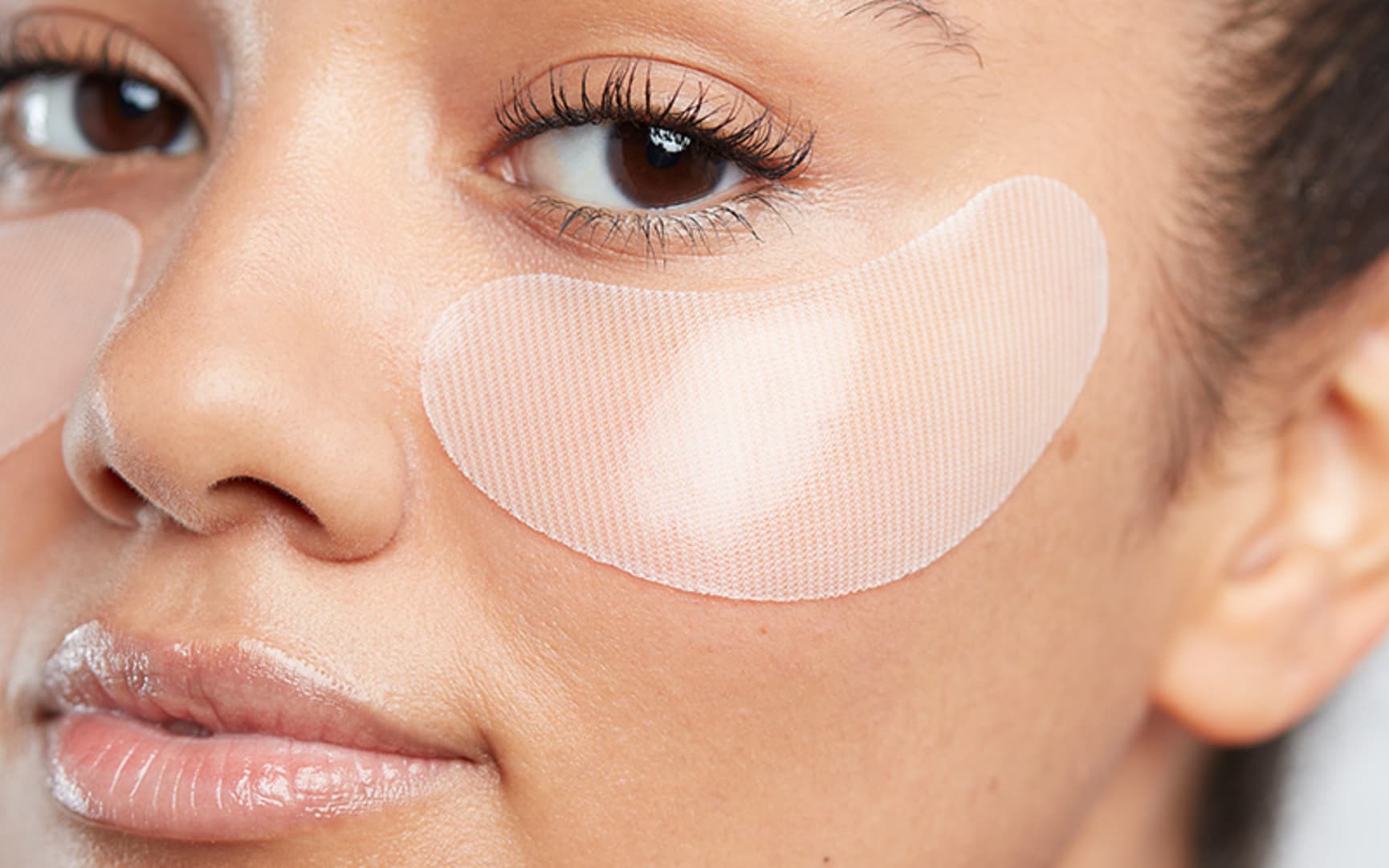 How to reduce the appearance of dark circles under your eyes