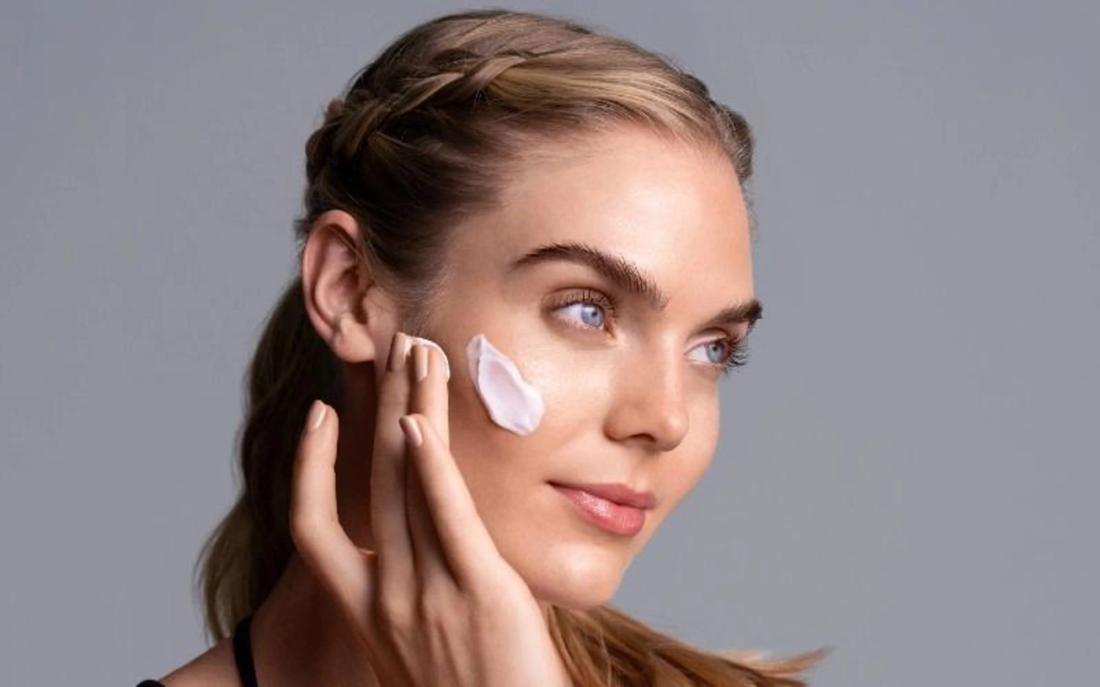 5 Skincare Resolutions To Keep This New Year