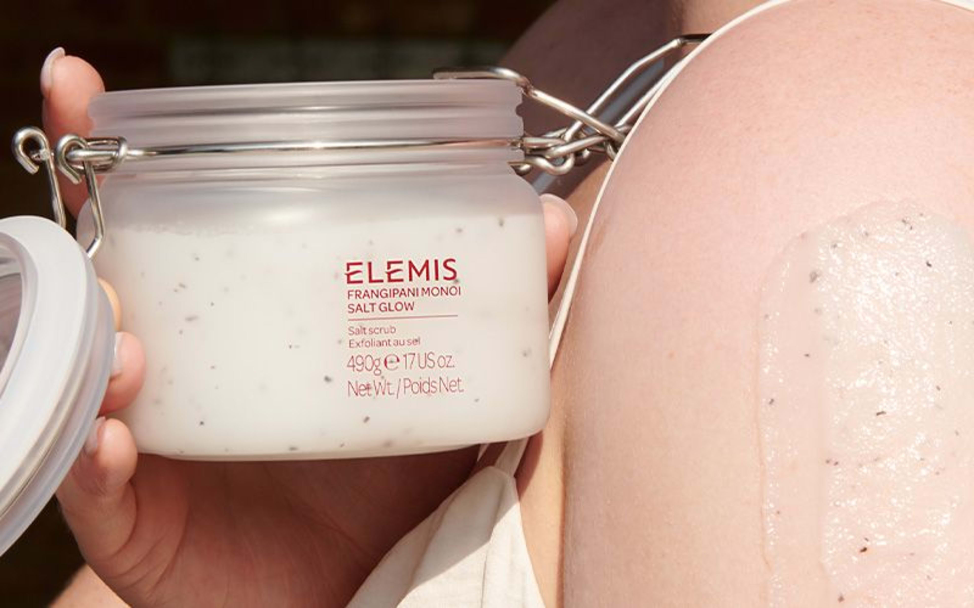 What is the Difference Between Body Polish and Body Scrub?